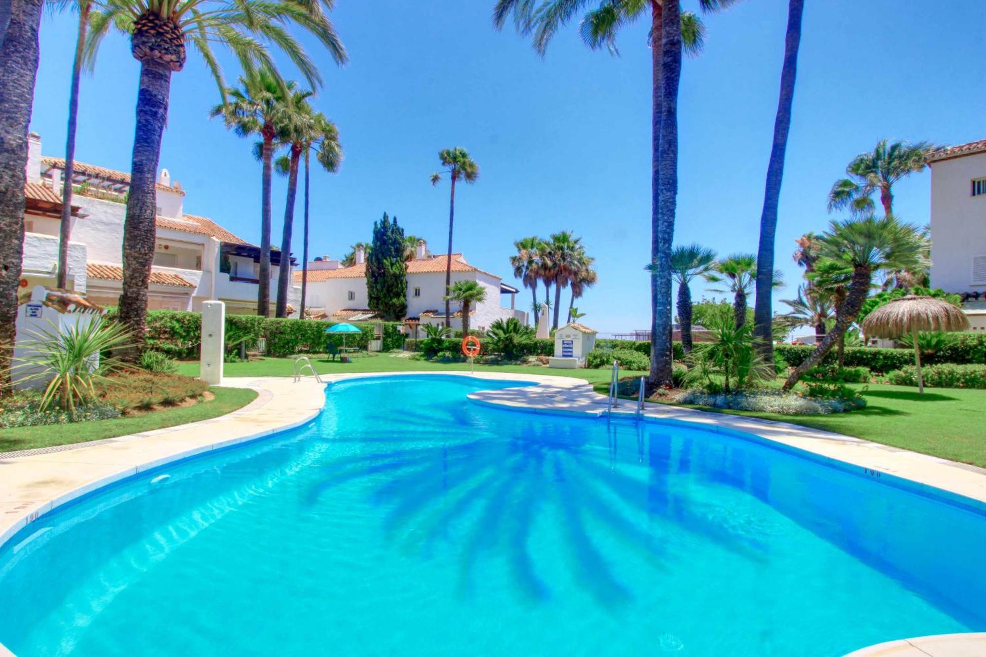 1176 Beach Front 2 Pools Bahia Marbella Bagian luar foto